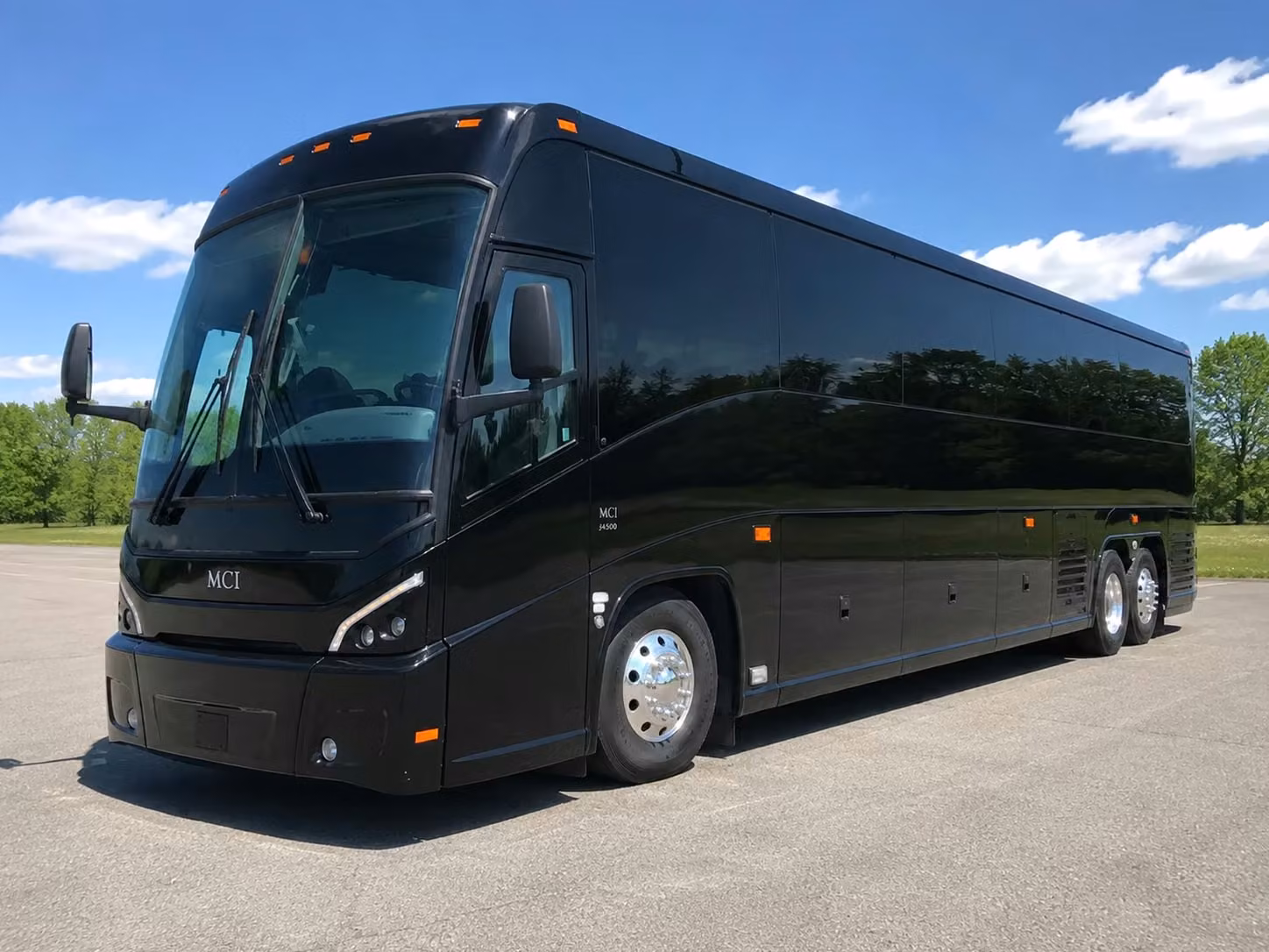 charterbuslexington com is the go to for keeneland race day transportation in lexington