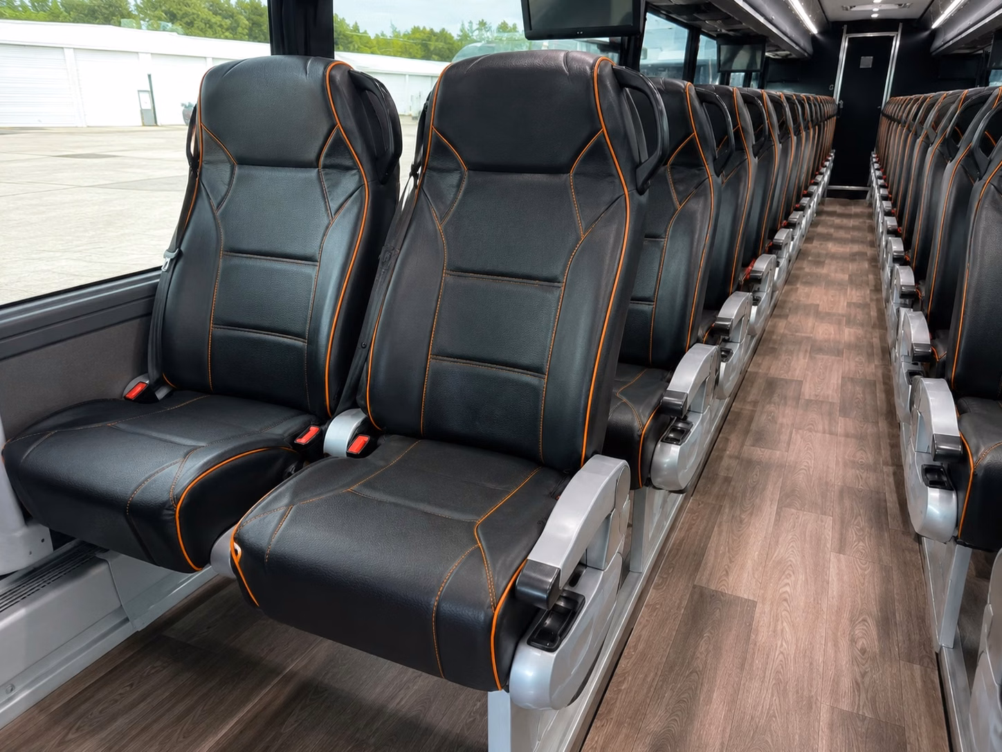 long distance sporting event bus rentals from lexington to away games and tournaments