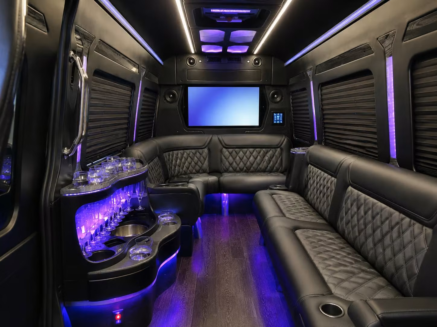 we help you compare corporate event and team building transportation in lexington