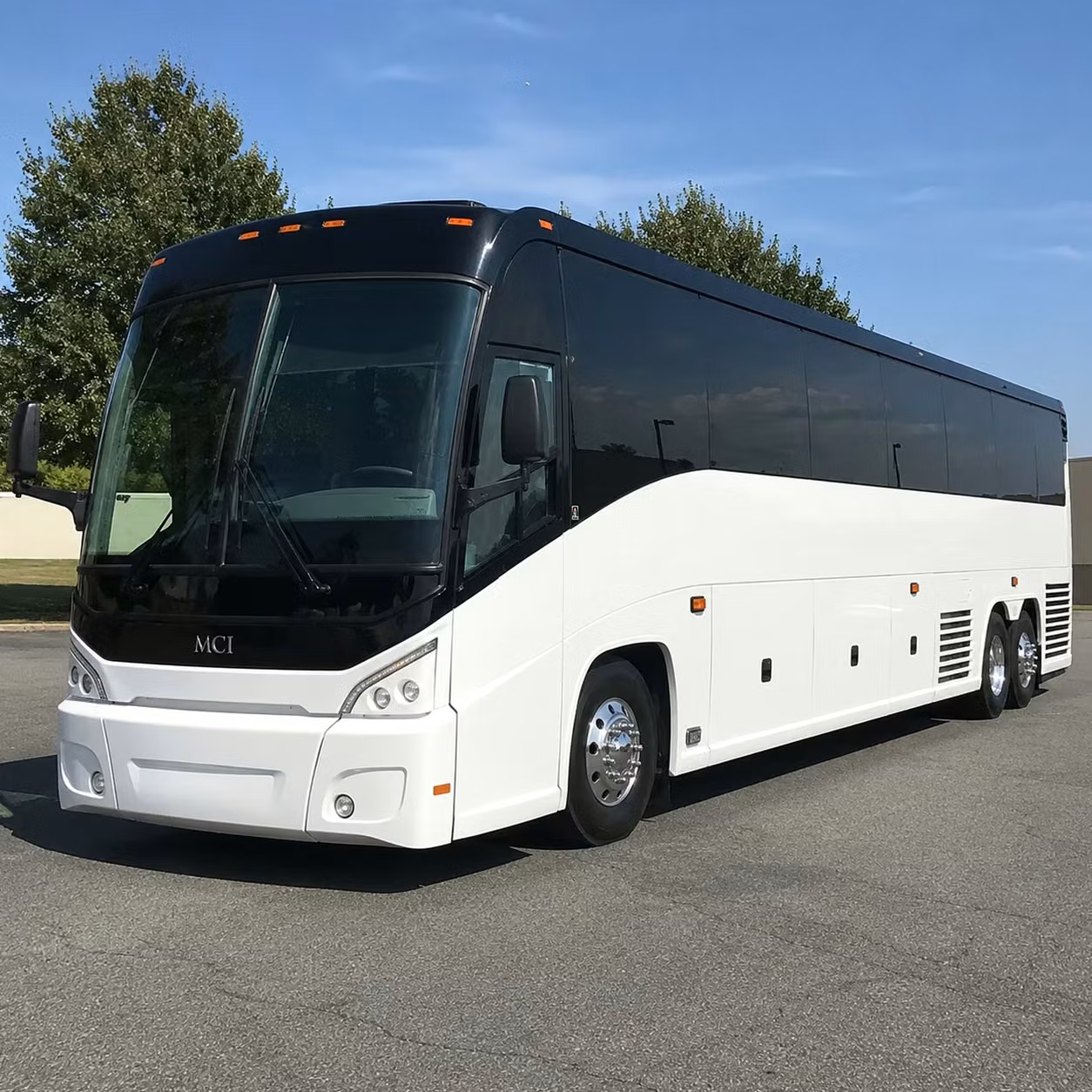 why lexington sports teams and university groups trust long distance charter buses